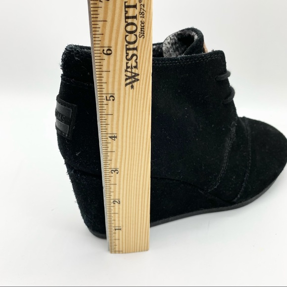 Toms-Black Suede Wedge Booties 7.5 - Picture 3 of 6